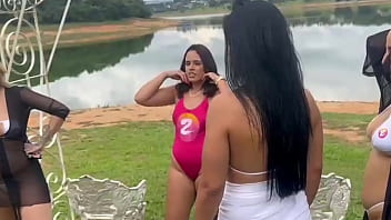 Oque elas fizeram foi incrível tarde gostosa demais