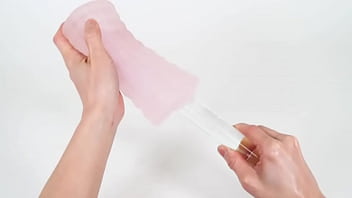 トロ肉の中にカリッと硬質なプレート入り。じんわり高めてゾリゾリ刺激でフィニッシュ！