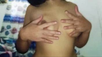 Pinay chatmate nagpakantot agad sa first meet