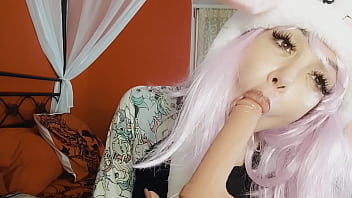 Cutie teenie girl 18y old learn how to swallow