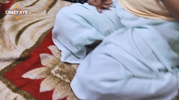 Crazy xyz desi tight pussy outdoor sex video desi hot village girlfriend outdoor xxx video