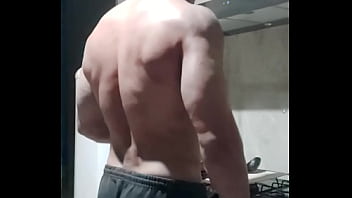 Man in the kitchen carlos simões