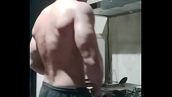 Man in the kitchen carlos simões