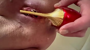 4 pee video compilation and putting highheels in my asshole and moving ass gapes