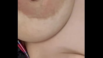 Bonjour à tous je suis dispos pour les show privée