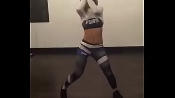 Amazing twerking