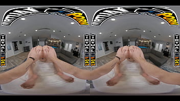 Virtual porn gia ohmy's pussy gets penetrated in several positions making her cum several times