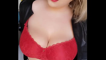 L'intégralité de la vidéo se trouve juste en dessous dans le