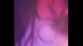 Relato caliente en un video olvidado ¿te animas