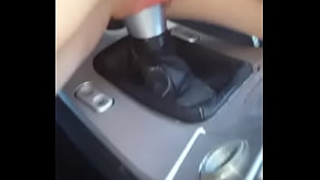 Horny slut fucks her car