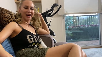 Broke couple makes a sex tape exclusive cut