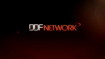 G spot game time sexy serbian's pussy play