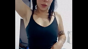 Safada querendo aquele boquete delicioso