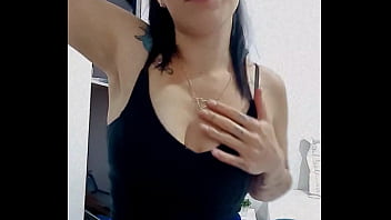 Safada querendo aquele boquete delicioso