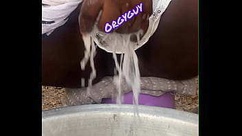 Peep me wash dirty thongs outside