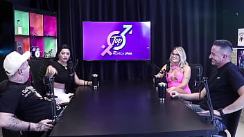 Monica lima cai de boca na bruna carlos na frente do chifrudo diz matheus caetano que foi a melhor sensação de sua esposa trair ele com a monica lima completo no red