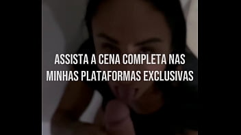 Sexo proibido no elevador com câmera completo