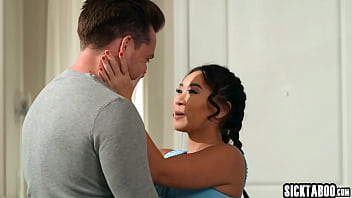 Sexy Asian Babe Swallowed Big Cock And Got Fucked So Hard By Big Dick Guy thumbnail