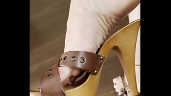 Sexy Whife thumbnail