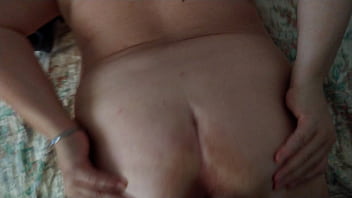 Fudendo gostoso a solteira