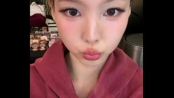 Kpop twice nayeon joi