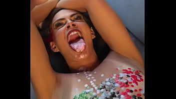 Veronna lambuzada de cera quente e provocando na hora de tirar Veronna lambuzada de cera quente e provocando na hora de tirar