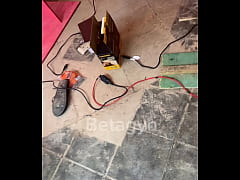 Play MP4 - Fodendo com o marceneiro enquanto o marido trabalha