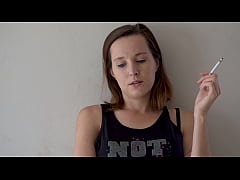 Play MP4 - Hot Brunette Smoking Tease