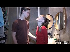 Play MP4 - Just stare at her playing