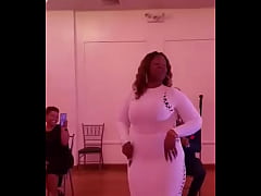 Play MP4 - Urban Black New York City Fashion Show Launch Show