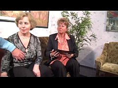 Play MP4 - Was tun wenn man die Schulden nicht bezahlen kann &quest; Man bezahlt mit Sex &excl;