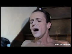 Play MP4 - Cory Everson Gets Twat Licked during Upskirt While Dominating Two Men