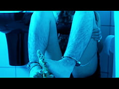 Play MP4 - Dirty Toes And Soles For A Snack