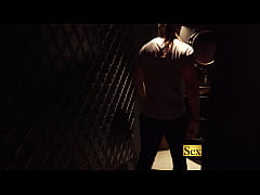 Play MP4 - Safada trai marido no banheiro de bar