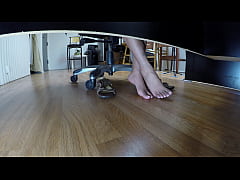 Play MP4 - Dayanara Footjob POV 1