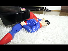 Play MP4 - Look at what I'm doing to Superman&period;