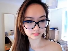 Play MP4 - ChineseGirlCam