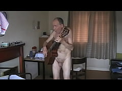 Play MP4 - Stripping naked and singing a song