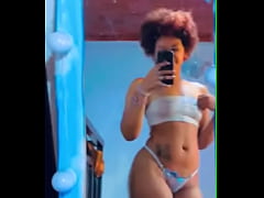 Play MP4 - BonjourDemande moi ce que tu veux