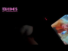 Play MP4 - Gostoso d&aacute; o rabo e mama cara em cinem&atilde;o