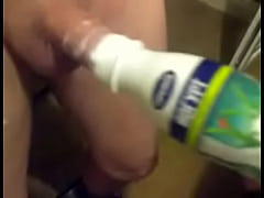 Play MP4 - Dick and bottle