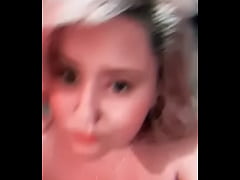 Play MP4 - Messy hair and dirty feet