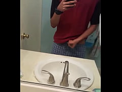 Play MP4 - Being a horny teen