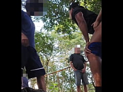 Play MP4 - OFERECI MINHA BUNDA PARA HOMENS NEGROS ME FODEREM SEM CAMISINHA