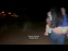 Play MP4 - Paolla Hotwife &eacute; Arrastada de cavalinho por Neg&atilde;o de 23cm para o mato no Parque Flamboyant&period;Ali mesmo a puta casada fudeu gostoso com o negro junto do seu corno manso&period; Paolla &eacute; snowbunny de verdade