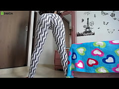 Play MP4 - big ass booty workout in leggins  &period;  &lpar; bodyweight squats &rpar;