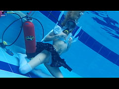 Play MP4 - sexy Ashlee Rose pool scuba school 746 Release week49