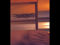 Play MP4 - Lo toco acostado en la cama despues de la peda