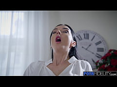 Play MP4 - PORNFIDELITY Lady Gang Is A Horny Office Slut