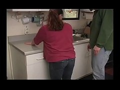 Play MP4 - BBW Housewife Takes Her Punishment